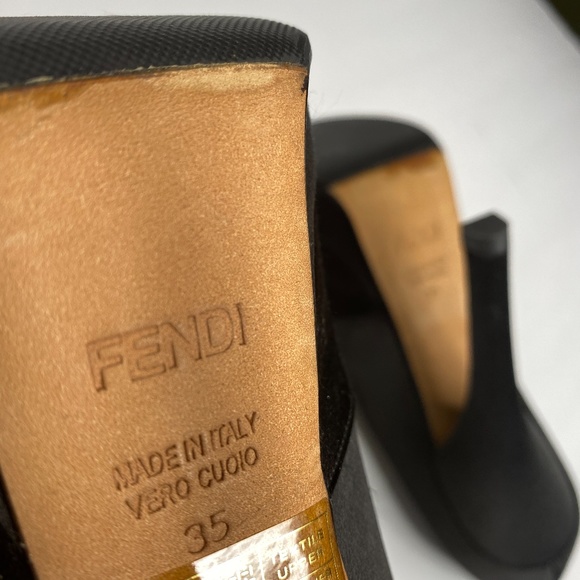 FENDI Deco Bow Black Platform Peep Toe Heels sz. 35 - $630 - Picture 8 of 8